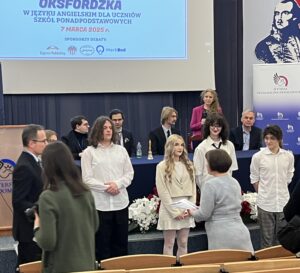 XIII LO wyróżnione w Pierwszej Radomskiej Debacie Oksfordzkiej Szkół Ponadpodstawowych
